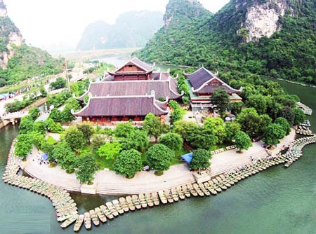 4 điểm hành hương đầu xuân – Du khách nên cầu tài lộc