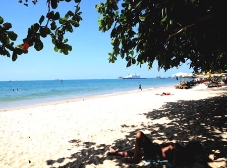 Khám phá những bãi biển đẹp ở Sihanoukville, Campuchia