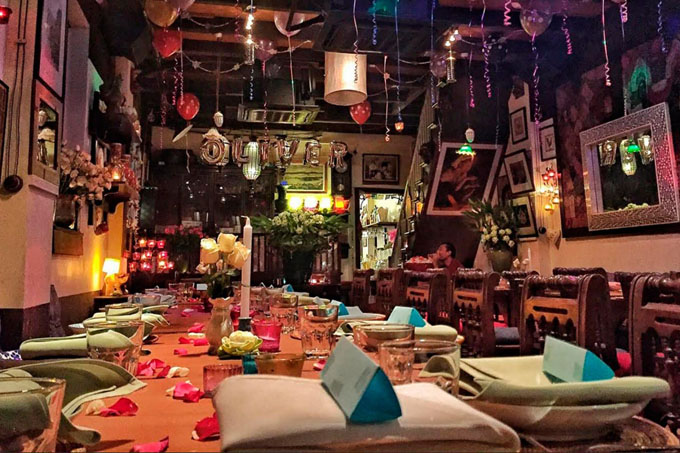 Địa điểm ăn uống nổi tiếng ở Phuket