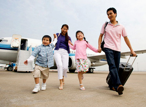 Xuân Canh Tý, Du hí muôn nơi