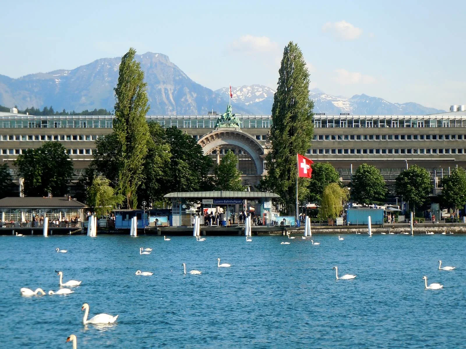 Du lịch đầu năm tại thành phố cổ Lucerne (Thụy Sĩ)