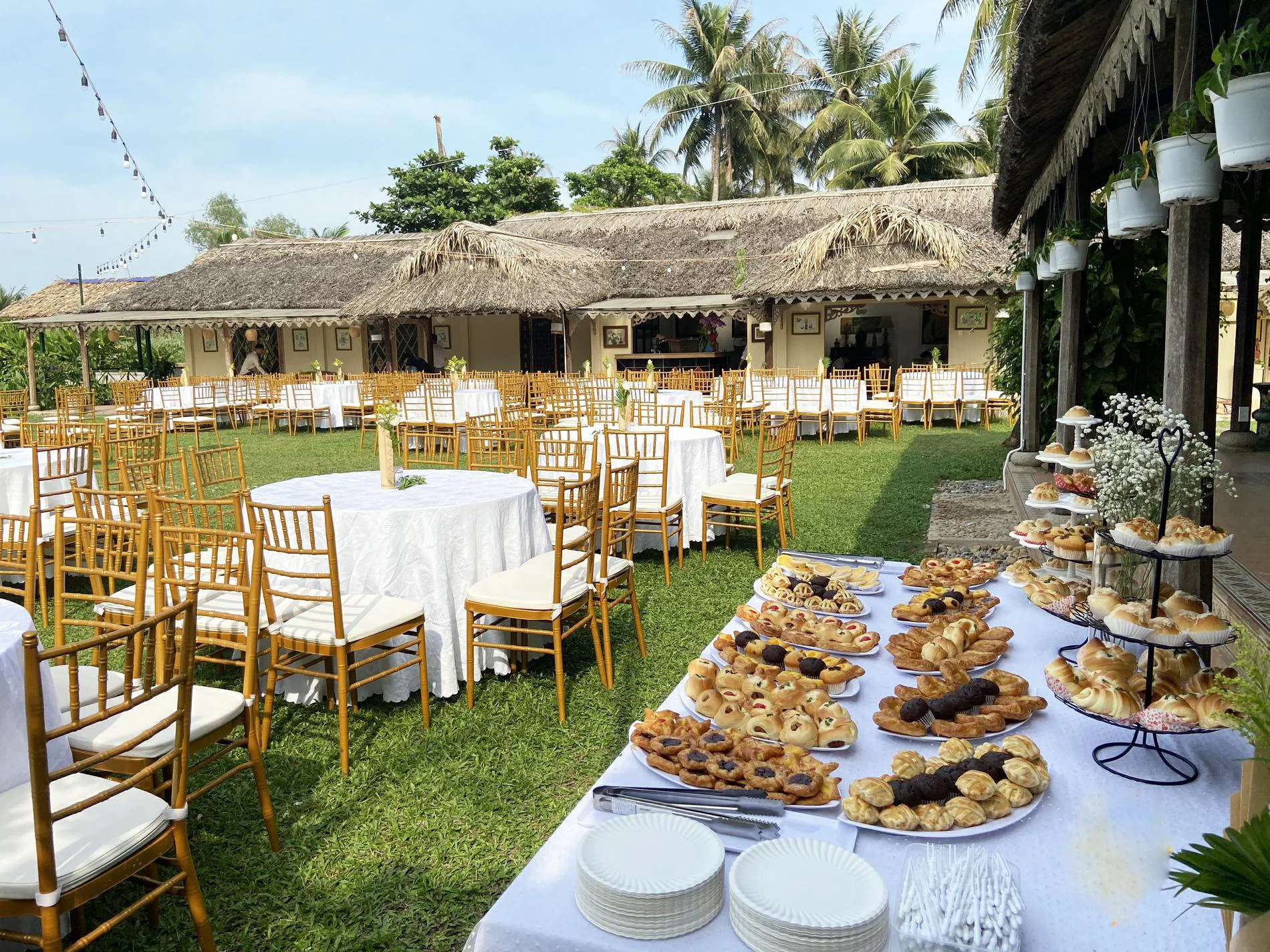 Những lưu ý khi tổ chức tiệc buffet ngoài trời cho sự kiện