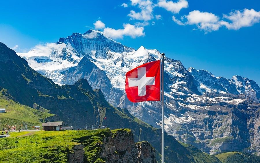 Những điều cần biết để chinh phục đỉnh Titlis khi du lịch Châu Âu