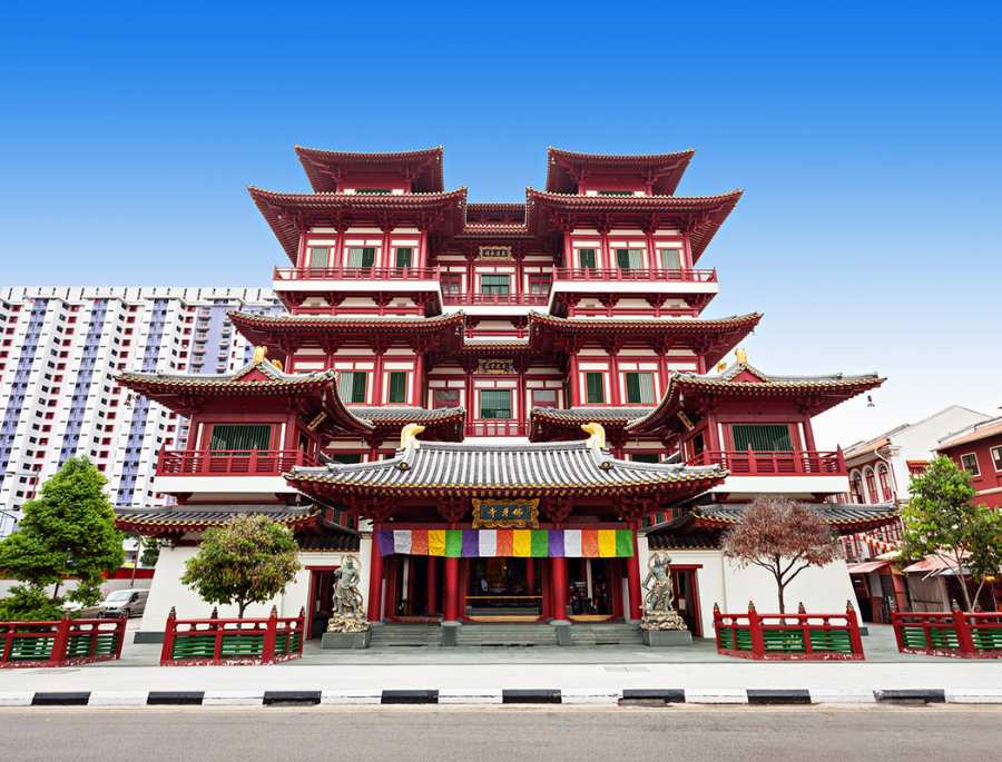 Chùa Răng Phật: Bảo tàng nghệ thuật Phật giáo sống động của Singapore