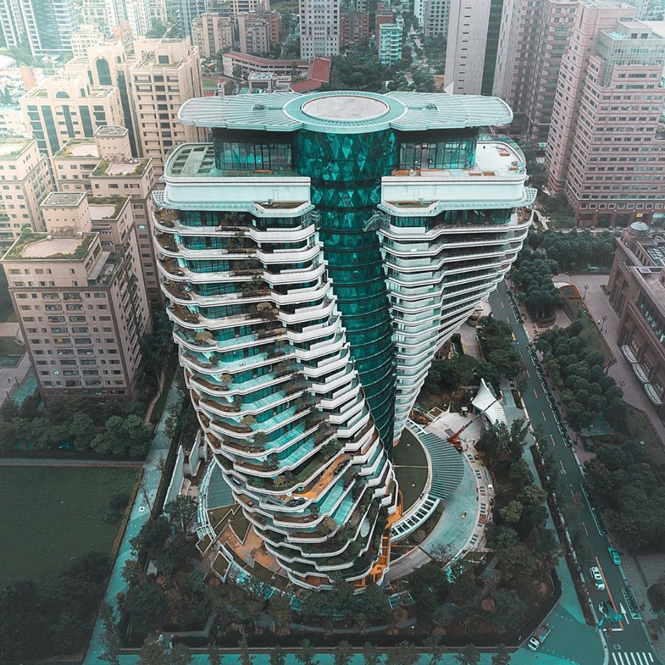 Tao Zhu Yin Yuan - Tòa nhà xoắn ốc 'đốn tim' các tín đồ du lịch Đài Loan