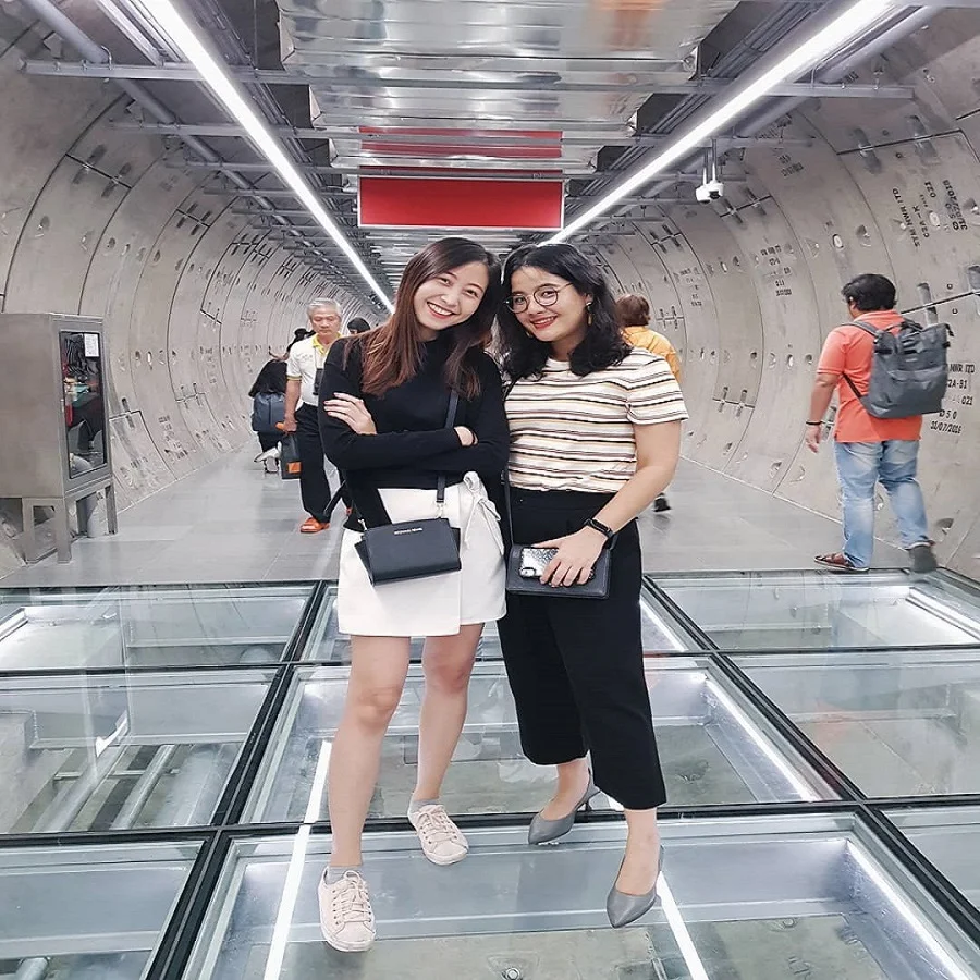 Samyan Mitrtown - Đường hầm 'sống ảo' sang chảnh tại Bangkok