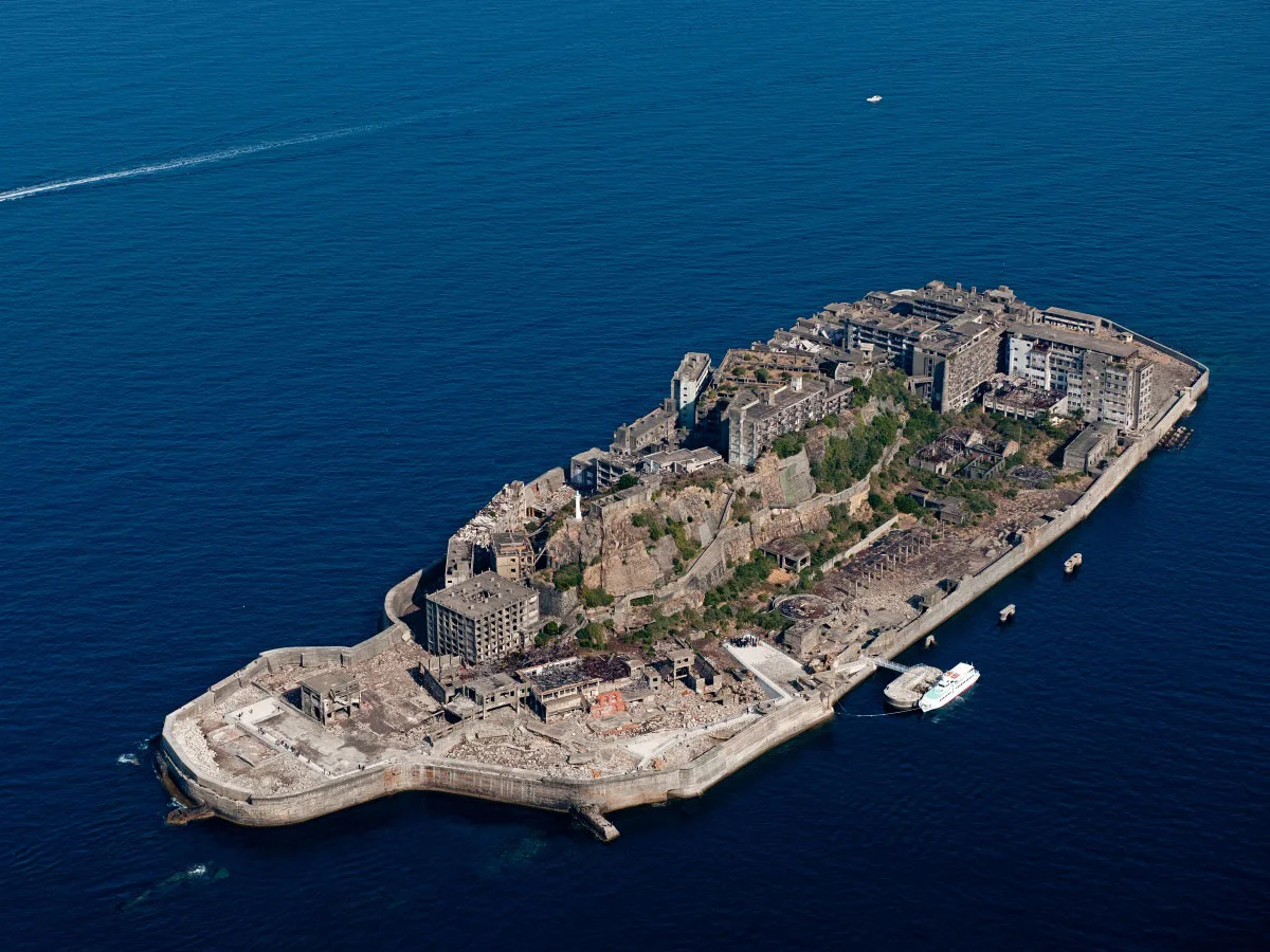 Những bí ẩn ở 'Hòn đảo ma Hashima' Nhật Bản