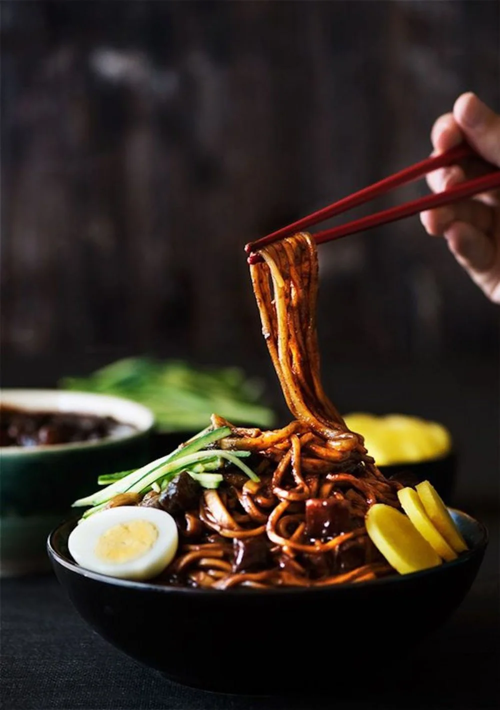 Câu chuyện ẩm thực về 'Mỳ Tương Đen'