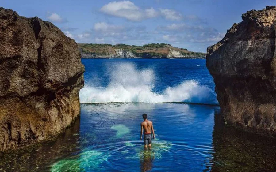 Angel’s Billabong - 'bể bơi vô cực' độc đáo giữa biển đảo Bali