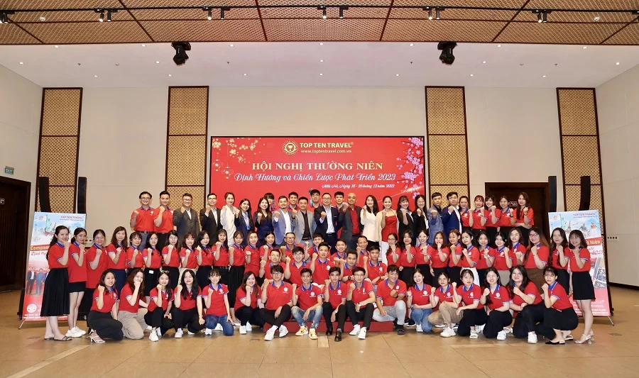 Top Ten Travel tưng bừng tiệc tất niên và mừng Xuân Quý Mão 2023
