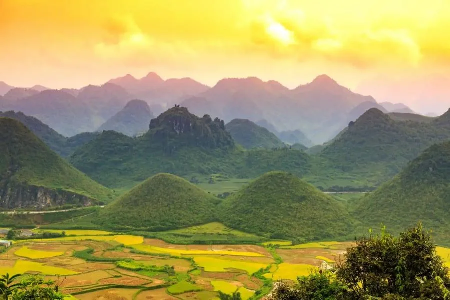 Du lịch Hà Giang tháng 5 để thưởng ngoạn vẻ đẹp bình dị của vùng đồi núi phía Bắc