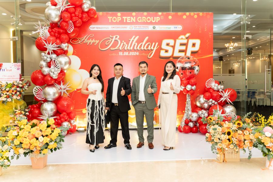 'FAMILY DAY & HAPPY BIRTHDAY SẾP' Góc nhìn đặc biệt