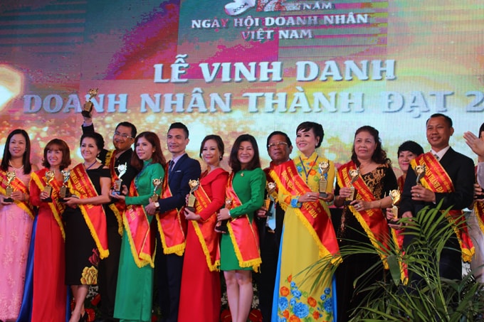 Top Ten tham gia tổ chức 'Ngày hội Doanh nhân Việt Nam 2016'