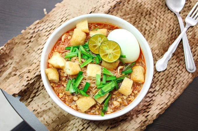 Những món ăn du khách nên thử qua khi đến Singapore