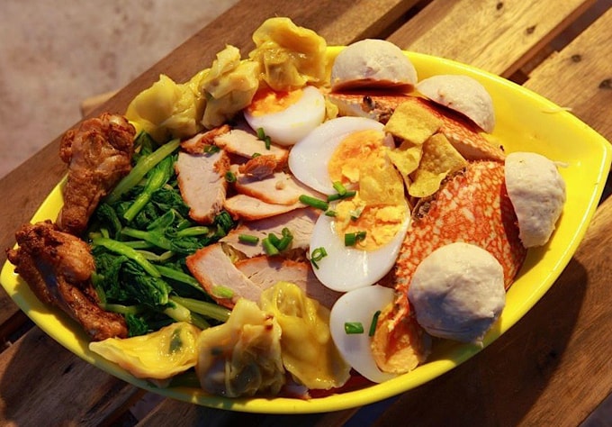 Những món ngon tại chợ đêm Rotfai 'hot' của Bangkok