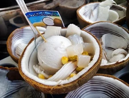 Những món ăn vặt không nên bỏ lỡ khi du lịch Thái Lan