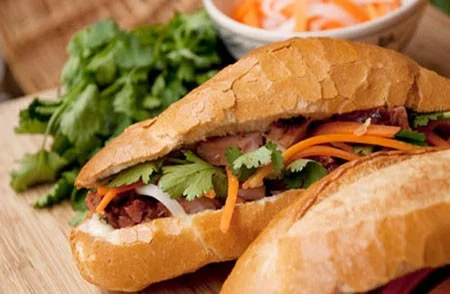 Bánh mỳ Nha Trang ăn một lần nhớ mãi