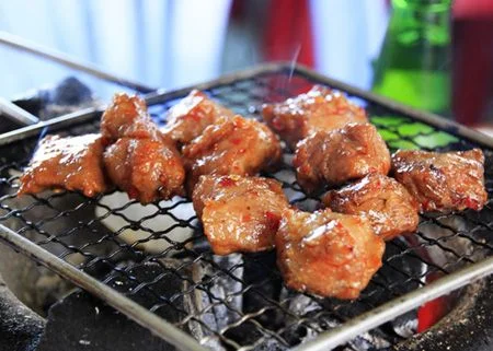 6 món ăn vặt được yêu thích nhất ở Nha Trang