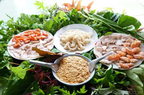 Hương đại ngàn trong gỏi lá Kon Tum