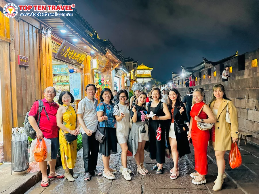 Tour Trương Gia Giới - Phượng Hoàng Cổ Trấn (6N5Đ)