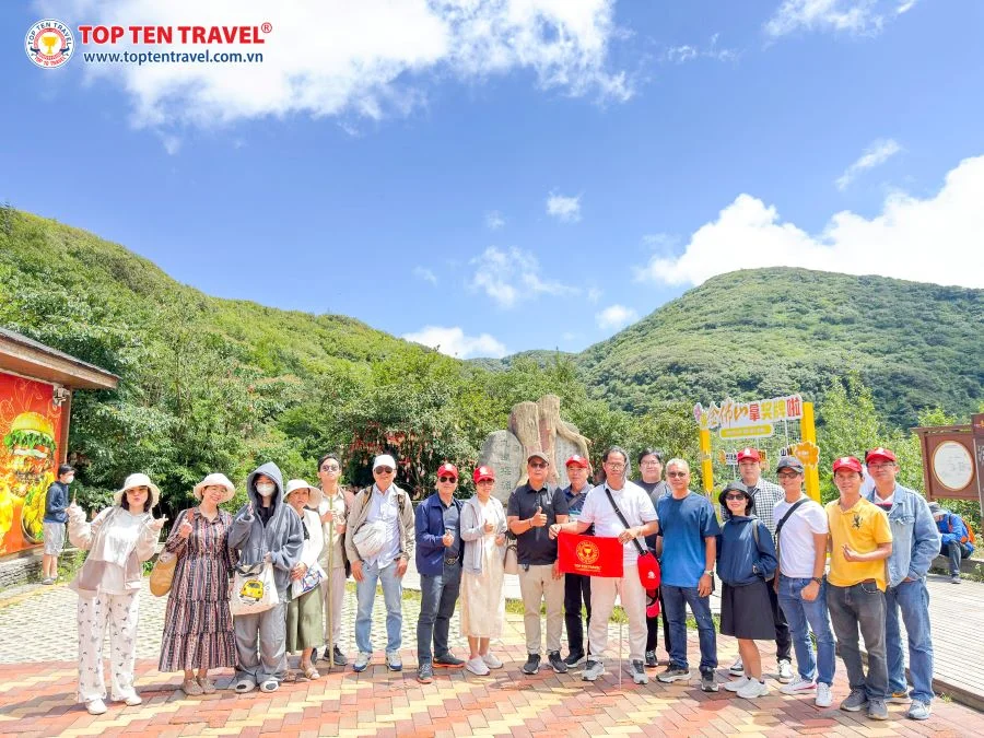 Tour Du Lịch Trung Quốc lễ 2/9: Quý Dương - Trùng Khánh 5N5D
