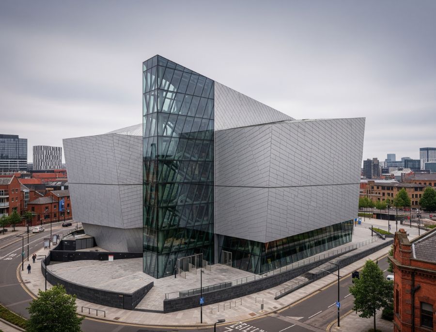Imperial War Museum North là điểm đến dành riêng cho những người yêu thích lịch sử,