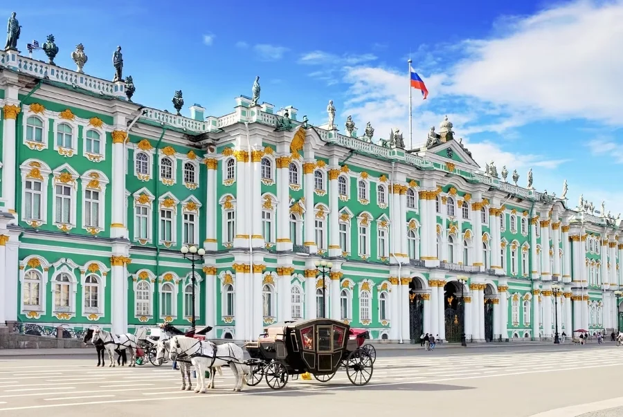 Cung điện Mùa Đông từng là nơi ở chính thức của các Sa hoàng Nga