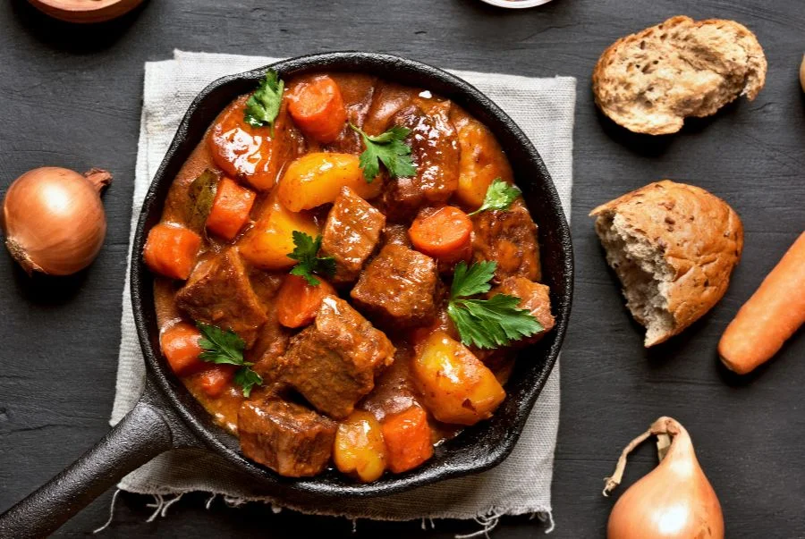 Goulash là một món hầm thơm ngon và cực kỳ dinh dưỡng