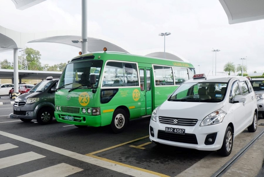 Phương tiện di chuyển của Brunei cũng khá đa dạng cho du khách lựa chọn