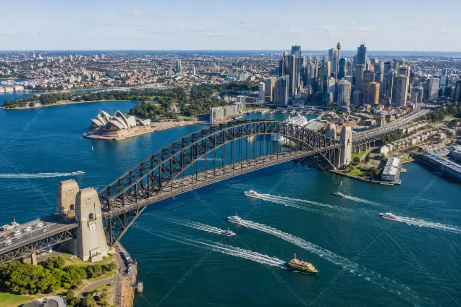 Cầu Harbour Bridge là biểu tượng văn hóa và du lịch của Sydney