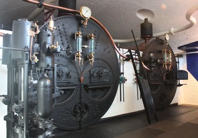 Khu vực Engine Rooms - nơi lưu giữ những hệ thống máy móc thời Victoria