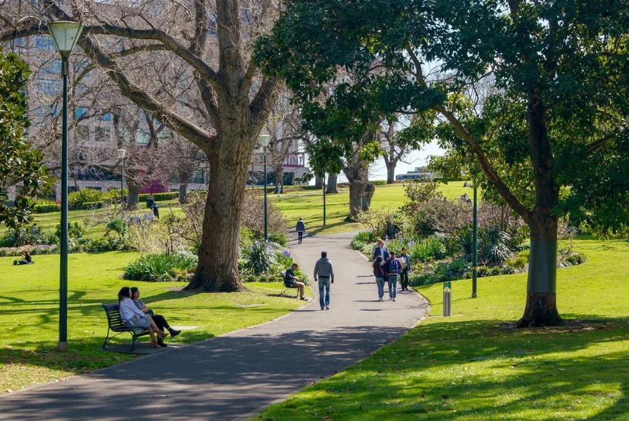 Flagstaff Gardens điểm hẹn lý tưởng cho dạo bộ thể thao và picnic cuối tuần