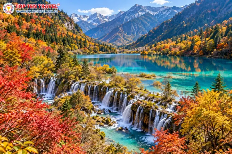 Cửu Trại Câu mùa thu đẹp như tiên cảnh chốn nhân gian