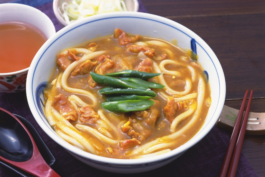 Món mì cà ri của Singapore là sự hoà quyện giữa phong cách của người Ấn Độ và Trung Hoa