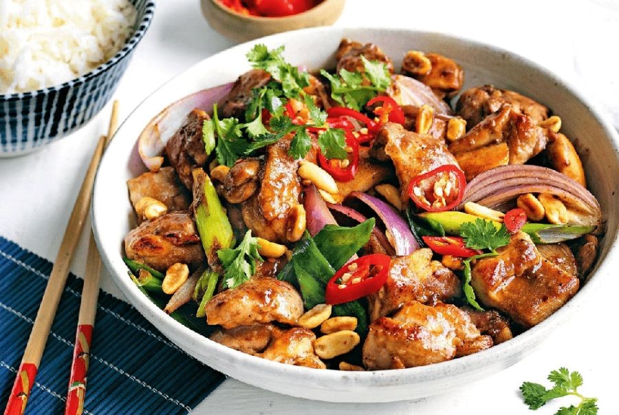 Gà Kung Pao là một món bạn nhất định phải thử khi đặt chân đến Trùng Khánh
