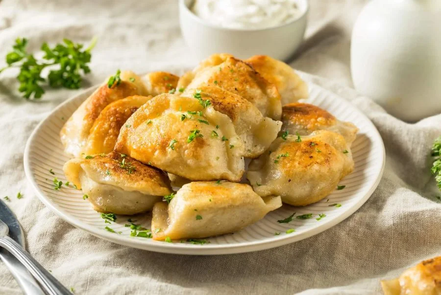 Vào dịp năm mới, Pierogi chính là món ăn tượng trưng cho sự đủ đầy và gắn kết