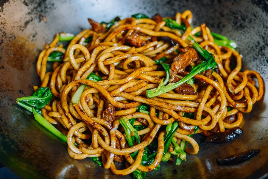 Mì xào theo kiểu Thượng Hải