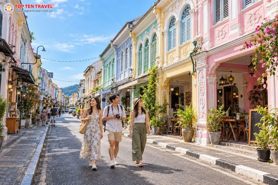 Dạo bước qua phố cổ Phuket, khám phá kiến trúc đặc trưng và những quán cà phê nhỏ
