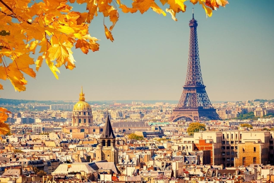 Khung cảnh lãng mạn và yên bình của Paris khi mùa thu về làm xao xuyến biết bao du khách