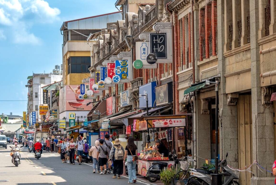 Làng Thuý Hoa hấp dẫn du khách bởi những kiến trúc nhà cổ truyền thống của Đài Loan