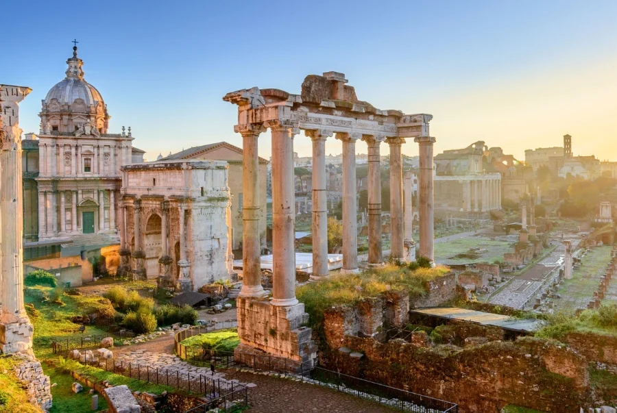 Roman Forum giúp bạn hiểu rõ hơn về lịch sử của người La Mã cổ đại