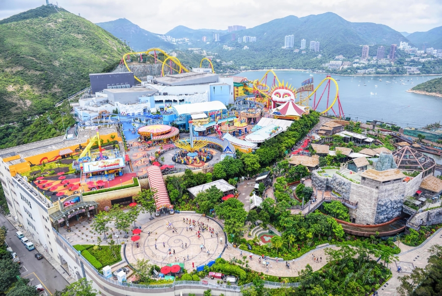 Ocean Park Hong Kong là công viên giải trí lớn nhất với diện tích khoảng 91 hecta