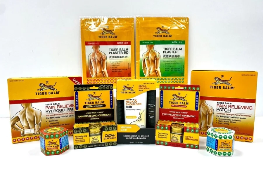 Tiger Balm là một sản phẩm truyền thống lâu đời của Singapore rất được du khách ưa chuộng để mua làm quà sau chuyến du lịch