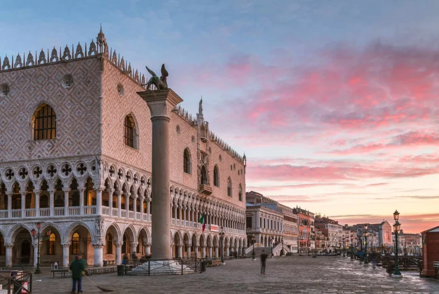 Cung điện Doge từng là trung tâm quyền lực chính trị của Cộng hòa Venice