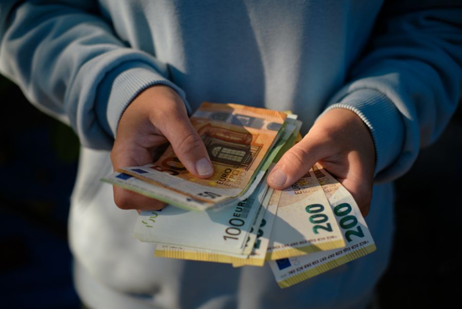 So với các hành trình du lịch Châu Âu, thì Đông Âu được đánh giá là hành trình có mức giá hợp lý