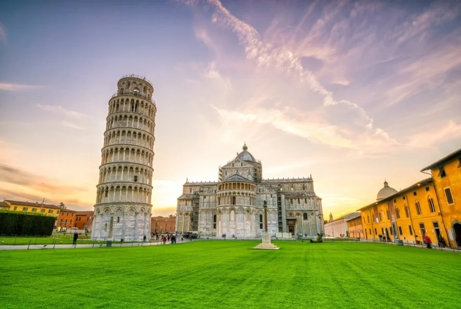 Pisa nổi tiếng thế giới tháp nghiêng huyền thoại