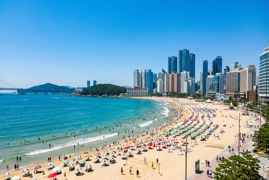 Bãi biển Haeundae - Một thiên đường mùa hè nổi tiếng tại Busan Hàn Quốc