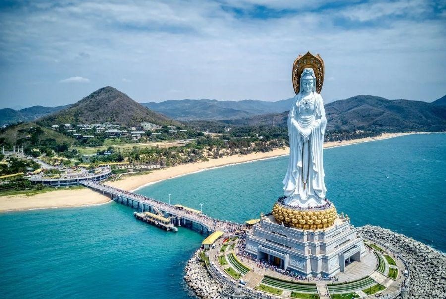 Tượng Quan Âm Nam Hải cao 108m – biểu tượng tâm linh uy nghi giữa biển trời Tam Á