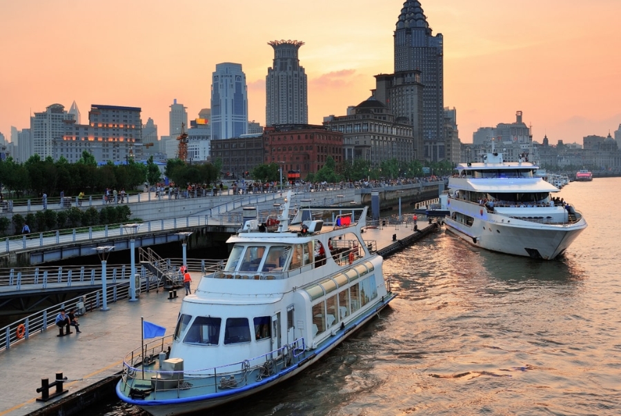 Trải nghiệm du thuyền giúp bạn chiêm ngưỡng toàn cảnh bến Thượng Hải
