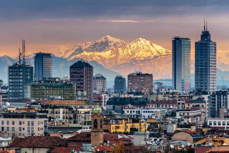 Milan là thành phố nổi tiếng với biệt danh là kinh đô thời trang của nước Ý